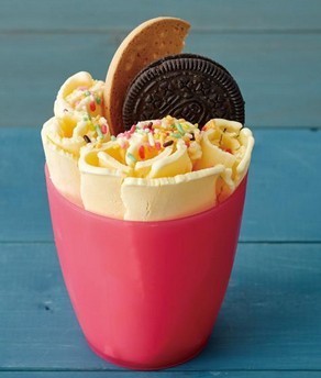 ドウシシャ - HAPIROLL (ハピロール)  DHRL-17BR Amazon.co.jp: HAPIROLL (ハピロール) アイスクリームメーカー